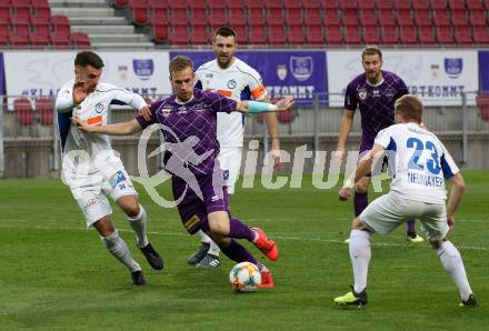 Fussball. 2. Liga. âSK Austria Klagenfurt gegen SV Horn. Florian Jaritz,  (Klagenfurt), Mehdi Hetemaj, Andree Neumayer (SV Horn). Klagenfurt, 12.4.2019.
Foto: Kuess
---
pressefotos, pressefotografie, kuess, qs, qspictures, sport, bild, bilder, bilddatenbank
