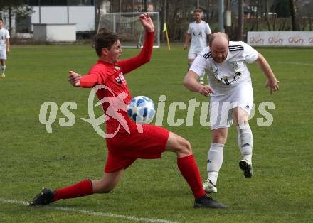 Fussball 1. Klasse A. Doelsach gegen Hermagor. Andreas Wenger,  (Doelsach), Markus Regatschnig (Hermagor). Doelsach, am 6.4.2019.
Foto: Kuess
---
pressefotos, pressefotografie, kuess, qs, qspictures, sport, bild, bilder, bilddatenbank