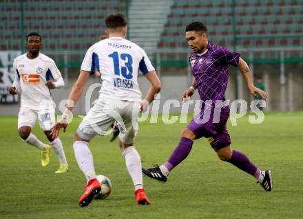 Fussball. 2. Liga. âSK Austria Klagenfurt gegen SV Horn. Okan Aydin, (Klagenfurt),  Julian Velisek (SV Horn). Klagenfurt, 12.4.2019.
Foto: Kuess
---
pressefotos, pressefotografie, kuess, qs, qspictures, sport, bild, bilder, bilddatenbank