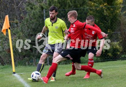 Fussball. Kaerntner Liga. Lind gegen SK Maria Saal.  Peter Stojanovic, (Lind), Raphael Wintersteiger, Zoran Jorgic (SK Maria Saal). Bleiburg, 13.4.2019.
Foto: Kuess 
---
pressefotos, pressefotografie, kuess, qs, qspictures, sport, bild, bilder, bilddatenbank