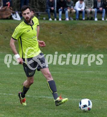Fussball. Kaerntner Liga. Lind gegen SK Maria Saal.  Peter Stojanovic (Lind). Bleiburg, 13.4.2019.
Foto: Kuess 
---
pressefotos, pressefotografie, kuess, qs, qspictures, sport, bild, bilder, bilddatenbank