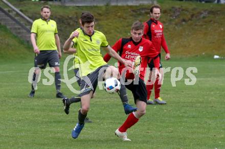 Fussball. Kaerntner Liga. Lind gegen SK Maria Saal. Daniel Ebner  (Lind), Marco Raunegger (SK Maria Saal). Bleiburg, 13.4.2019.
Foto: Kuess 
---
pressefotos, pressefotografie, kuess, qs, qspictures, sport, bild, bilder, bilddatenbank