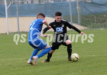 Fussball. Kaerntner Liga. Bleiburg gegen Matrei.  Adnan Fajic (Bleiburg),  Moritz Mair (Matrei). Bleiburg, 13.4.2019.
Foto: Kuess 
---
pressefotos, pressefotografie, kuess, qs, qspictures, sport, bild, bilder, bilddatenbank