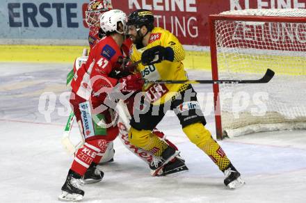 EBEL. Eishockey Bundesliga. KAC gegen	spusu Vienna Capitals. Marcel Witting,  (KAC), Peter Schneider (Vienna Capitals). Klagenfurt, am 16.4.2019.
Foto: Kuess

---
pressefotos, pressefotografie, kuess, qs, qspictures, sport, bild, bilder, bilddatenbank