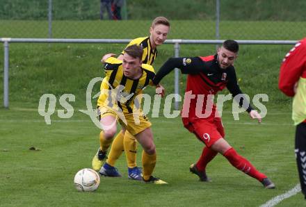 Fussball 1. KLasse B. Admira Villach gegen Rothenthurn.  Mario Dolinar,  (Admira Villach), Sebastian Triebelnig  (Rothethurn). Villach, am 13.4.2019.
Foto: Kuess
---
pressefotos, pressefotografie, kuess, qs, qspictures, sport, bild, bilder, bilddatenbank