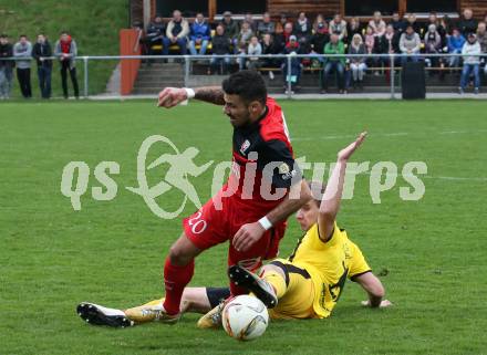 Fussball 1. KLasse B. Admira Villach gegen Rothenthurn.  Sandro Michael Ebner,  (Admira Villach),  Thomas Walker (Rothethurn). Villach, am 13.4.2019.
Foto: Kuess
---
pressefotos, pressefotografie, kuess, qs, qspictures, sport, bild, bilder, bilddatenbank