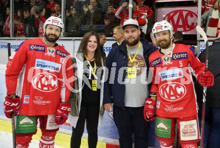 EBEL. Eishockey Bundesliga. KAC gegen	spusu Vienna Capitals. Antenne Fan Bank. Andrew Jacob Kozek, Charles Robin Gartner (KAC). Klagenfurt, am 16.4.2019.
Foto: Kuess

---
pressefotos, pressefotografie, kuess, qs, qspictures, sport, bild, bilder, bilddatenbank