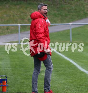 Fussball 1. KLasse B. Admira Villach gegen Rothenthurn.  Trainer Andreas Dominikus Daxer   (Rothethurn). Villach, am 13.4.2019.
Foto: Kuess
---
pressefotos, pressefotografie, kuess, qs, qspictures, sport, bild, bilder, bilddatenbank