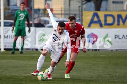 Fussball Kaerntner Liga. SAK gegen ATUS Ferlach.  Amer Krcic, (SAK),   Anze Jelar (Ferlach). Klagenfurt, am 18.4.2019.
Foto: Kuess
---
pressefotos, pressefotografie, kuess, qs, qspictures, sport, bild, bilder, bilddatenbank