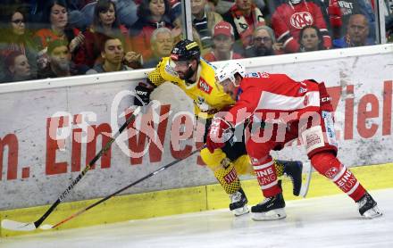 EBEL. Eishockey Bundesliga. KAC gegen	spusu Vienna Capitals. Nicholas Eric Petersen  (KAC), Riley Holzapfel (Vienna Capitals). Klagenfurt, am 20.4.2019.
Foto: Kuess

---
pressefotos, pressefotografie, kuess, qs, qspictures, sport, bild, bilder, bilddatenbank