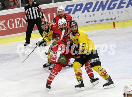 EBEL. Eishockey Bundesliga. KAC gegen	spusu Vienna Capitals. Liivik Siim, Fischer David Joseph (KAC), Holzapfel Riley (Vienna Capitals). Klagenfurt, am 20.4.2019.
Foto: Kuess

---
pressefotos, pressefotografie, kuess, qs, qspictures, sport, bild, bilder, bilddatenbank