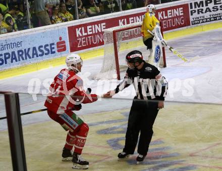 EBEL. Eishockey Bundesliga. KAC gegen	spusu Vienna Capitals.  Comrie Adam (KAC), Schiedsrichter. Klagenfurt, am 20.4.2019.
Foto: Kuess

---
pressefotos, pressefotografie, kuess, qs, qspictures, sport, bild, bilder, bilddatenbank