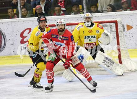 EBEL. Eishockey Bundesliga. KAC gegen	spusu Vienna Capitals. Kozek Andrew Jacob (KAC), Mullen Patrick Joseph, Lamoureux Jean Philippe (Vienna Capitals). Klagenfurt, am 20.4.2019.
Foto: Kuess

---
pressefotos, pressefotografie, kuess, qs, qspictures, sport, bild, bilder, bilddatenbank