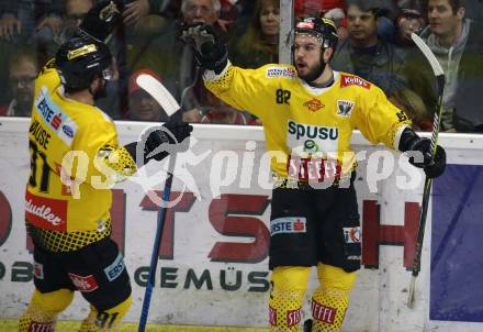 EBEL. Eishockey Bundesliga. KAC gegen	spusu Vienna Capitals. Torjubel Christopher Desousa, Taylor Vause  (Vienna Capitals). Klagenfurt, am 24.4.2019.
Foto: Kuess

---
pressefotos, pressefotografie, kuess, qs, qspictures, sport, bild, bilder, bilddatenbank