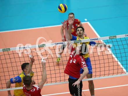Volleyball. AVL Finale. SK Posojilnica Aich/Dob gegen SG Union Raiffeisen Waldviertel. Maximilian Landfahrer,  (Aich/Dob), Pavel Bartos (Waldviertel). Bleiburg, 24.4.2019.
Foto: Kuess
---
pressefotos, pressefotografie, kuess, qs, qspictures, sport, bild, bilder, bilddatenbank