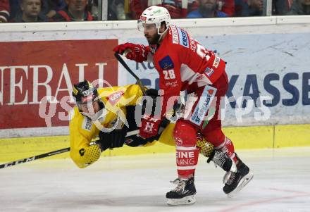 EBEL. Eishockey Bundesliga. KAC gegen	spusu Vienna Capitals. Martin Schumnig,  (KAC), Rafael Rotter (Vienna Capitals). Klagenfurt, am 24.4.2019.
Foto: Kuess

---
pressefotos, pressefotografie, kuess, qs, qspictures, sport, bild, bilder, bilddatenbank