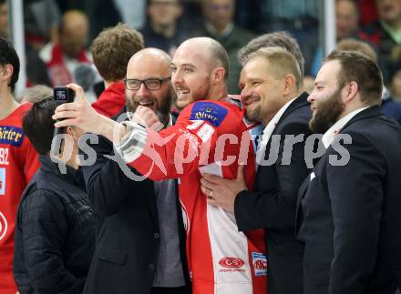 EBEL. Eishockey Bundesliga. KAC gegen	spusu Vienna Capitals.  Mitch Wahl, Petri Matikainen (KAC). Klagenfurt, am 24.4.2019.
Foto: Kuess

---
pressefotos, pressefotografie, kuess, qs, qspictures, sport, bild, bilder, bilddatenbank