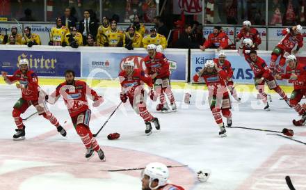 EBEL. Eishockey Bundesliga. KAC gegen	spusu Vienna Capitals. Meisterjubel  (KAC). Klagenfurt, am 24.4.2019.
Foto: Kuess

---
pressefotos, pressefotografie, kuess, qs, qspictures, sport, bild, bilder, bilddatenbank