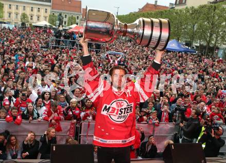EBEL. Eishockey Bundesliga. Meisterfeier KAC.   Siim Liivik. Klagenfurt, am 29.4.2019.
Foto: Kuess
---
pressefotos, pressefotografie, kuess, qs, qspictures, sport, bild, bilder, bilddatenbank
