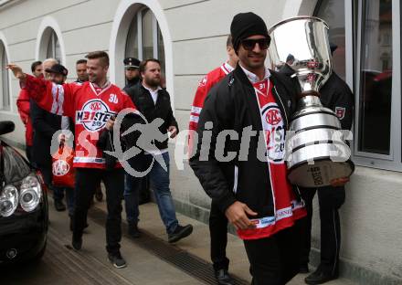 EBEL. Eishockey Bundesliga. Meisterfeier KAC.   David Joseph Fischer. Klagenfurt, am 29.4.2019.
Foto: Kuess
---
pressefotos, pressefotografie, kuess, qs, qspictures, sport, bild, bilder, bilddatenbank