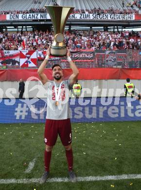 Fussball. UNIQA OEFB Cup. FC Red Bulll Salzburg gegen SK Rapid Wien. Jubel Munas Dabbur (Salzburg). Klagenfurt, Woerthersee Stadion, am 1.5.2019.
Foto: Kuess 
---
pressefotos, pressefotografie, kuess, qs, qspictures, sport, bild, bilder, bilddatenbank