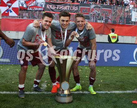 Fussball. UNIQA OEFB Cup. FC Red Bulll Salzburg gegen SK Rapid Wien. Jubel Zlatko Junuzovic, Albert Vallci, Hannes Wolf (Salzburg). Klagenfurt, Woerthersee Stadion, am 1.5.2019.
Foto: Kuess 
---
pressefotos, pressefotografie, kuess, qs, qspictures, sport, bild, bilder, bilddatenbank