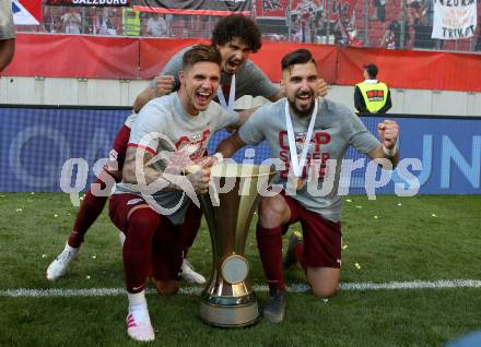 Fussball. UNIQA OEFB Cup. FC Red Bulll Salzburg gegen SK Rapid Wien. Jubel Patrick Farkas, Andre Ramalho Silva, Munas Dabbur (Salzburg). Klagenfurt, Woerthersee Stadion, am 1.5.2019.
Foto: Kuess 
---
pressefotos, pressefotografie, kuess, qs, qspictures, sport, bild, bilder, bilddatenbank