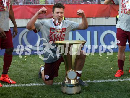 Fussball. UNIQA OEFB Cup. FC Red Bulll Salzburg gegen SK Rapid Wien. Jubel Zlatko Junuzovic (Salzburg). Klagenfurt, Woerthersee Stadion, am 1.5.2019.
Foto: Kuess 
---
pressefotos, pressefotografie, kuess, qs, qspictures, sport, bild, bilder, bilddatenbank