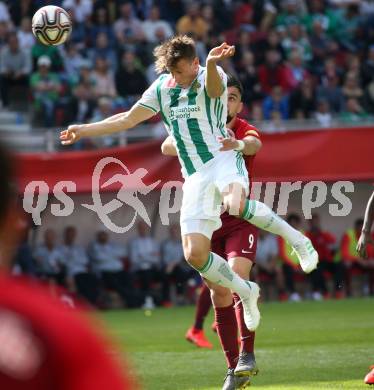 Fussball. UNIQA OEFB Cup. FC Red Bulll Salzburg gegen SK Rapid Wien. Munas Dabbur,  (Salzburg), Stefan Schwab  (Wien). Klagenfurt, Woerthersee Stadion, am 1.5.2019.
Foto: Kuess 
---
pressefotos, pressefotografie, kuess, qs, qspictures, sport, bild, bilder, bilddatenbank