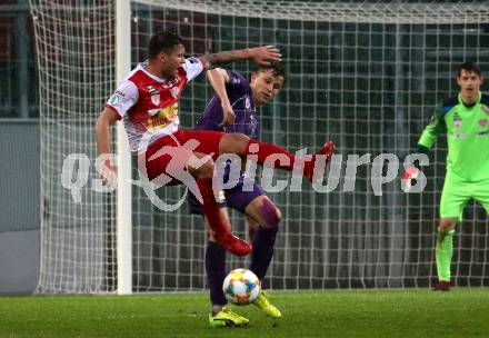 Fussball. 2. Liga. âSK Austria Klagenfurt gegen KSV 1919. Thomas Sabitzer,  (Klagenfurt), Marco Sebastian Gantschnig (KSV 1919). Klagenfurt, 3.5.2019.
Foto: Kuess
---
pressefotos, pressefotografie, kuess, qs, qspictures, sport, bild, bilder, bilddatenbank