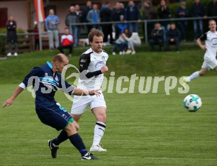 Fussball Unterliga Ost, Ludmannsdorf gegen Sele Zell. Darko Babic,  (Ludmannsdorf), Dorian Urank (Sele). Ludmannsdorf, am 8.5.2019.
Foto: Kuess
---
pressefotos, pressefotografie, kuess, qs, qspictures, sport, bild, bilder, bilddatenbank