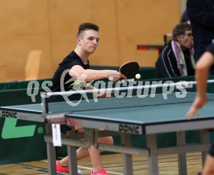 Tischtennis.  Kaerntner Meisterschaften. Martin Gutschi. Feldkirchen, 2.12.2018.
Foto: Kuess
---
pressefotos, pressefotografie, kuess, qs, qspictures, sport, bild, bilder, bilddatenbank