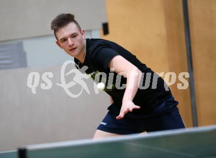 Tischtennis.  Kaerntner Meisterschaften. Martin Gutschi, . Feldkirchen, 2.12.2018.
Foto: Kuess
---
pressefotos, pressefotografie, kuess, qs, qspictures, sport, bild, bilder, bilddatenbank