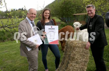 Eisschnellauf. Buergermeister Ingo Appe, Vanessa Herzog, Arno Arthofer,. Ferlach, am 26.4.2019.
Foto: Kuess
---
pressefotos, pressefotografie, kuess, qs, qspictures, sport, bild, bilder, bilddatenbank