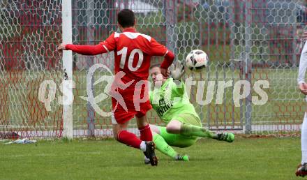 Fussball 2. KLasse C. KAC B 1909 Juniors gegen SC St. Veit. Zsolt Vari,  (KAC), Rene Arno Robitsch (St. Veit). Klagenfurt, am 5.5.2019.
Foto: Kuess
---
pressefotos, pressefotografie, kuess, qs, qspictures, sport, bild, bilder, bilddatenbank