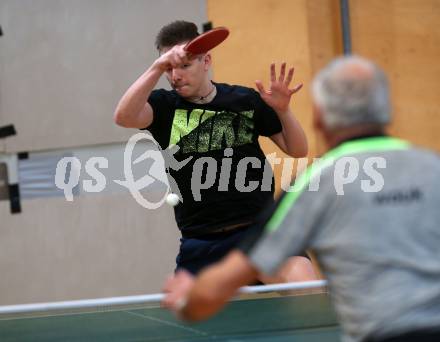 Tischtennis.  Kaerntner Meisterschaften. Martin Gutschi, . Feldkirchen, 2.12.2018.
Foto: Kuess
---
pressefotos, pressefotografie, kuess, qs, qspictures, sport, bild, bilder, bilddatenbank