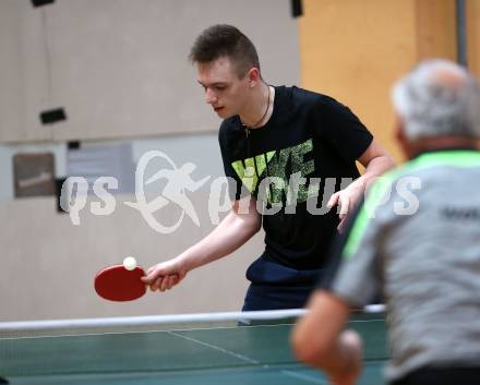 Tischtennis.  Kaerntner Meisterschaften. Martin Gutschi, . Feldkirchen, 2.12.2018.
Foto: Kuess
---
pressefotos, pressefotografie, kuess, qs, qspictures, sport, bild, bilder, bilddatenbank