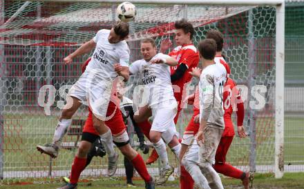 Fussball 2. KLasse C. KAC B 1909 Juniors gegen SC St. Veit. Noah Julian Zuser (KAC), Christofer Huber  (St. Veit). Klagenfurt, am 5.5.2019.
Foto: Kuess
---
pressefotos, pressefotografie, kuess, qs, qspictures, sport, bild, bilder, bilddatenbank