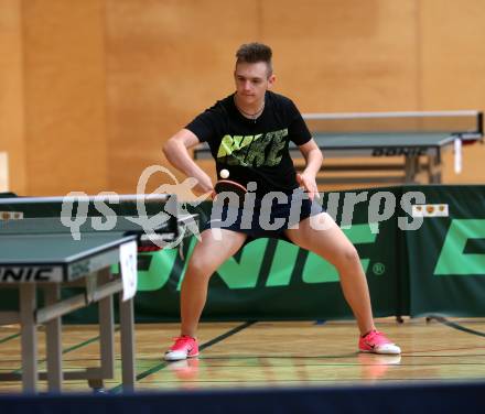 Tischtennis.  Kaerntner Meisterschaften. Martin Gutschi, . Feldkirchen, 2.12.2018.
Foto: Kuess
---
pressefotos, pressefotografie, kuess, qs, qspictures, sport, bild, bilder, bilddatenbank