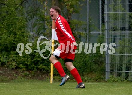 Fussball 2. KLasse C. KAC B 1909 Juniors gegen SC St. Veit. Torjubel Walter Auer (KAC). Klagenfurt, am 5.5.2019.
Foto: Kuess
---
pressefotos, pressefotografie, kuess, qs, qspictures, sport, bild, bilder, bilddatenbank