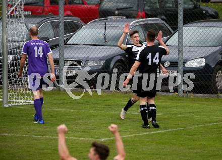 Fussball. 2. Klasse B. Bad Kleinkirchheim gegen Treffen. Torjubel (Kleinkirchheim). Kleinkirchheim, 11.5.2019.
Foto: Kuess
---
pressefotos, pressefotografie, kuess, qs, qspictures, sport, bild, bilder, bilddatenbank