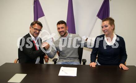 Fussball. 2. Liga. âSK Austria Klagenfurt gegen SV Lafnitz. Ivica Peric, Philipp Huetter, Natalie Biermann. Klagenfurt, 17.5.2019.
Foto: Kuess
---
pressefotos, pressefotografie, kuess, qs, qspictures, sport, bild, bilder, bilddatenbank