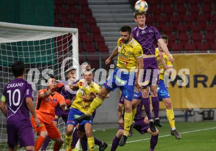 Fussball. 2. Liga. âSK Austria Klagenfurt gegen SV Lafnitz. Scott Fitzgerald Kennedy, (Klagenfurt), Martin Rodler  (Lafnitz). Klagenfurt, 17.5.2019.
Foto: Kuess
---
pressefotos, pressefotografie, kuess, qs, qspictures, sport, bild, bilder, bilddatenbank