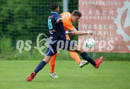 Fussball Unterliga Ost. Ludmannsdorf gegen Eisenkappel. Sead Sabotic, (Ludmannsdorf), Matija Smrtnik   (Eisenkappel). Ludmannsdorf, am 19.5.2018.
Foto: Kuess
---
pressefotos, pressefotografie, kuess, qs, qspictures, sport, bild, bilder, bilddatenbank