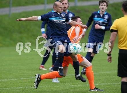 Fussball Unterliga Ost. Ludmannsdorf gegen Eisenkappel. Darko Babic,  (Ludmannsdorf), David Smrtnik  (Eisenkappel). Ludmannsdorf, am 19.5.2018.
Foto: Kuess
---
pressefotos, pressefotografie, kuess, qs, qspictures, sport, bild, bilder, bilddatenbank