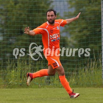 Fussball Unterliga Ost. Ludmannsdorf gegen Eisenkappel.  Torjubel David Writzl   (Eisenkappel). Ludmannsdorf, am 19.5.2018.
Foto: Kuess
---
pressefotos, pressefotografie, kuess, qs, qspictures, sport, bild, bilder, bilddatenbank