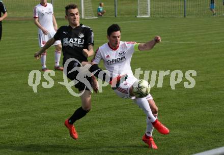 Fussball Kaerntner Liga. Bleiburg gegen St. Jakob im Rosental. Mathias Robert Knauder,  (Bleiburg),  Manuel Alexander Schuettelkopf (St. Jakob). Bleiburg, am 25.5.2019.
Foto: Kuess
---
pressefotos, pressefotografie, kuess, qs, qspictures, sport, bild, bilder, bilddatenbank