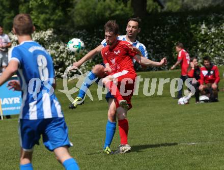Fussball 1. Klasse B. Rothenthurn gegen VSV .  Grega Gorisek (Rothenthurn), Roman Oraze (VSV). Rothenthurn, am 26.5.2019.
Foto: Kuess
---
pressefotos, pressefotografie, kuess, qs, qspictures, sport, bild, bilder, bilddatenbank