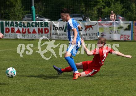 Fussball 1. Klasse B. Rothenthurn gegen VSV . 	Christof Piwonka (Rothenthurn), Kristijan Matanovic (VSV). Rothenthurn, am 26.5.2019.
Foto: Kuess
---
pressefotos, pressefotografie, kuess, qs, qspictures, sport, bild, bilder, bilddatenbank