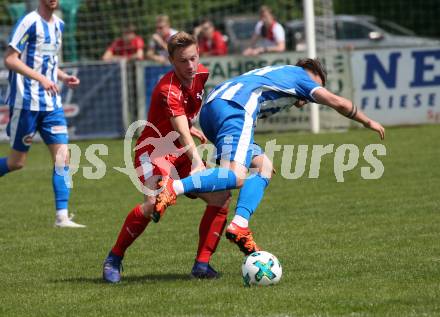 Fussball 1. Klasse B. Rothenthurn gegen VSV .  Christof Piwonka (Rothenthurn),  Kristijan Matanovic (VSV). Rothenthurn, am 26.5.2019.
Foto: Kuess
---
pressefotos, pressefotografie, kuess, qs, qspictures, sport, bild, bilder, bilddatenbank